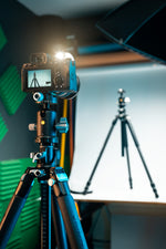 Vanguard Adventurer Kit: VEO 3+ Tripod w/ Multi-Angle Center Column, VEO Active Camera Backpack & Extra Quick-Release Plate Bundle