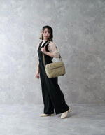 Vanguard VEO Metro 4-Liter Camera and Everyday Shoulder Bag - Beige